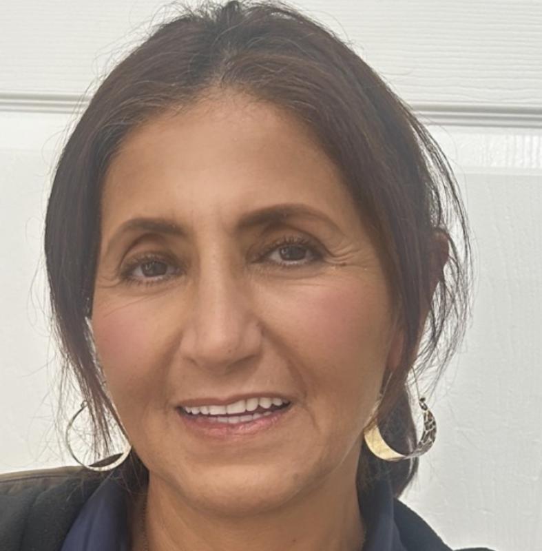 Angela Bellos's picture Angela Bellos's picture